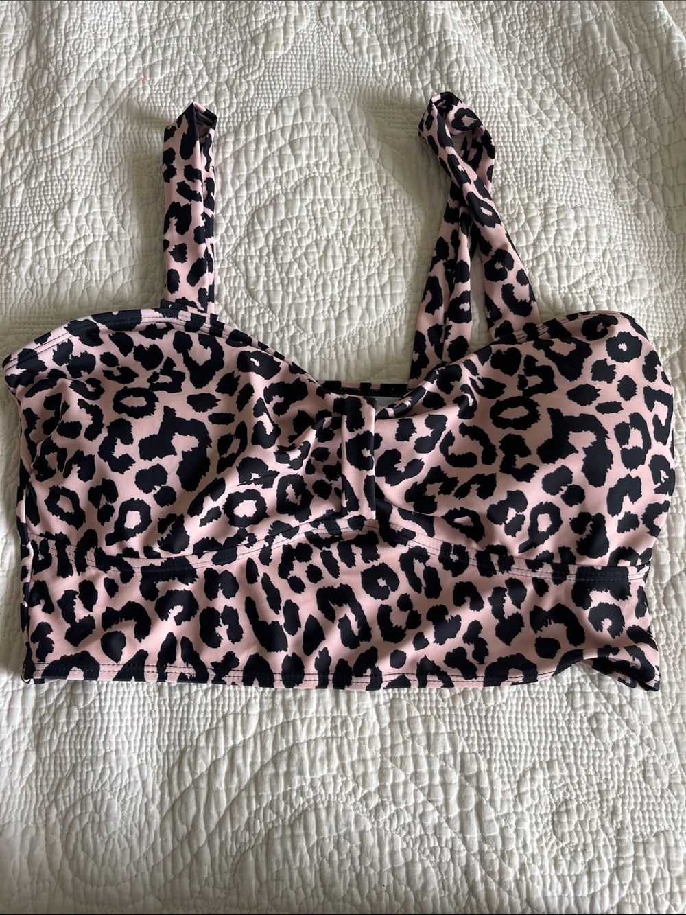 5/$25 NWOT Pink and Black Leopard Print Bikini Top